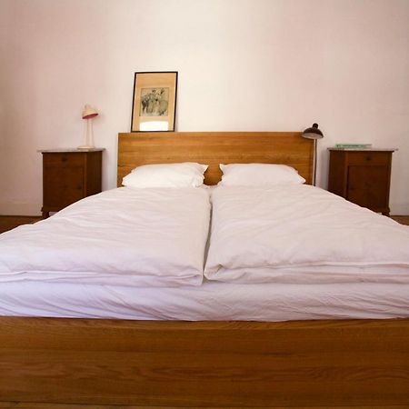 Boutique-Ferienwohnung Im Alten Weinhaus Moser Грюнштадт Экстерьер фото