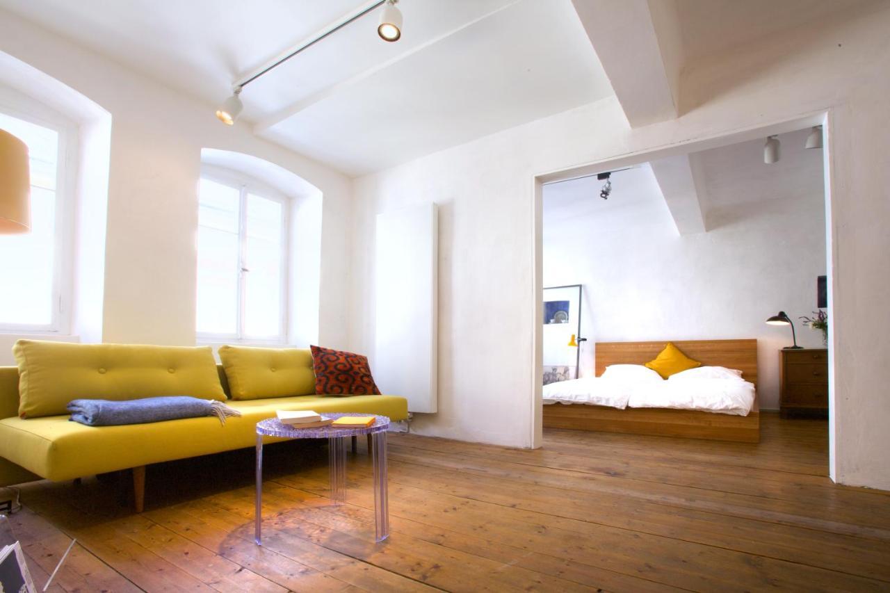 Boutique-Ferienwohnung Im Alten Weinhaus Moser Грюнштадт Экстерьер фото